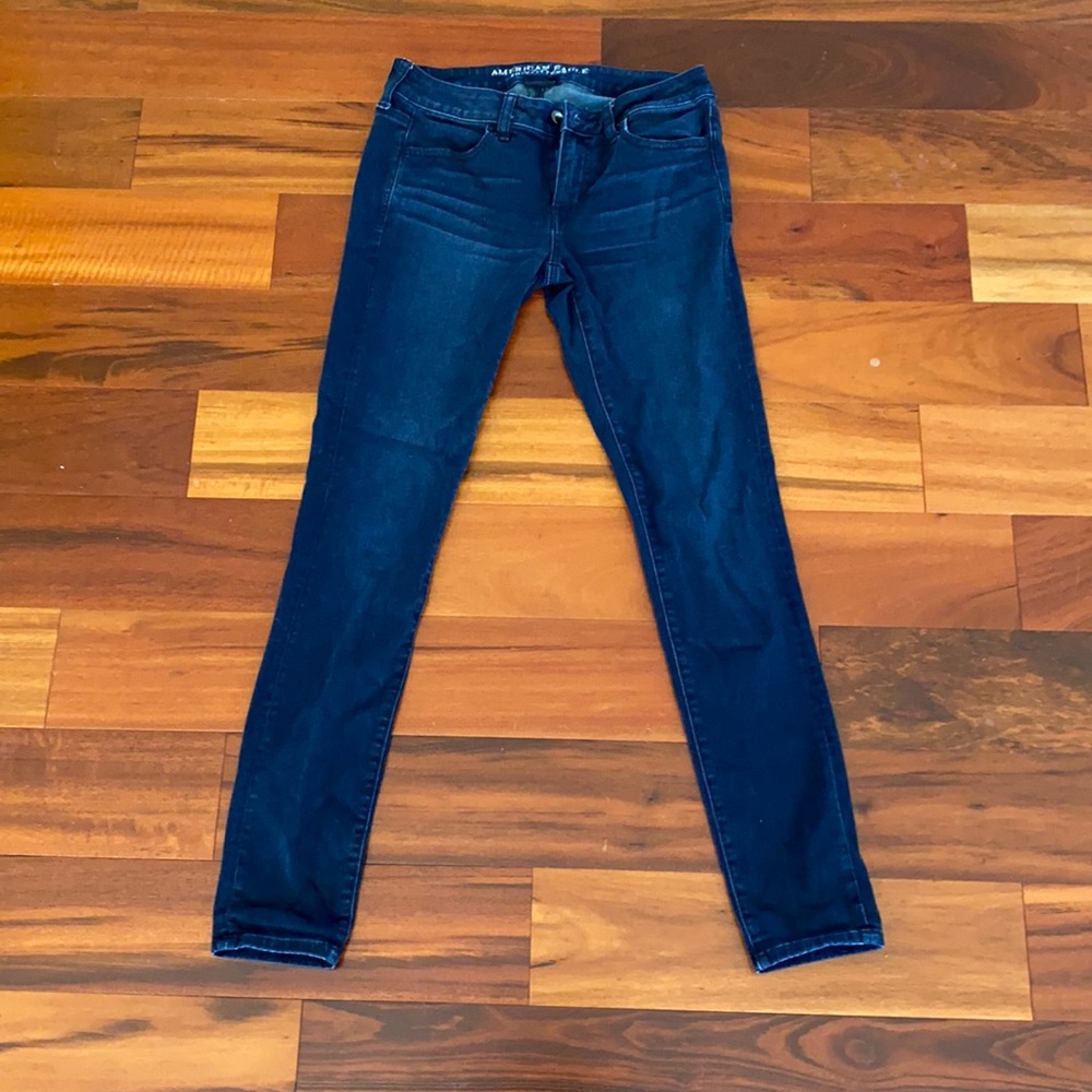 American eagle super stretch skinny jeans.